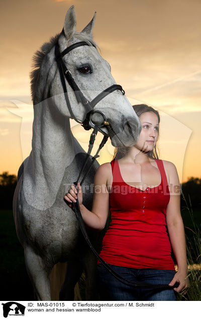 Frau und Hesse / woman and hessian warmblood / MAS-01015