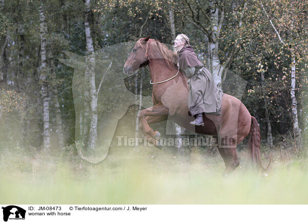 Frau mit Pferd / woman with horse / JM-08473