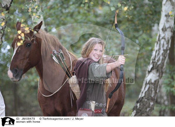 Frau mit Pferd / woman with horse / JM-08479