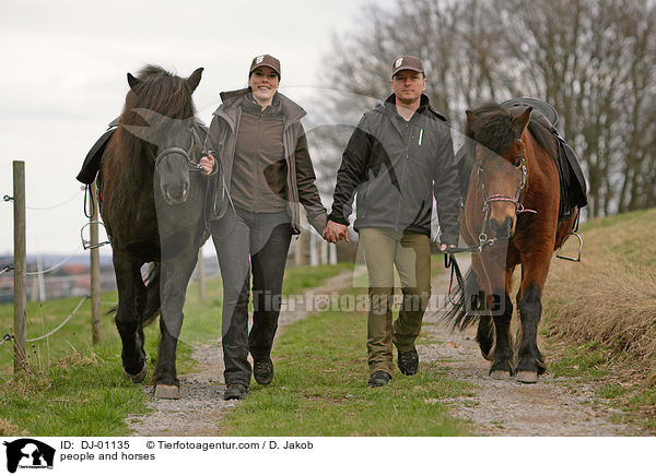 Menschen und Pferde / people and horses / DJ-01135