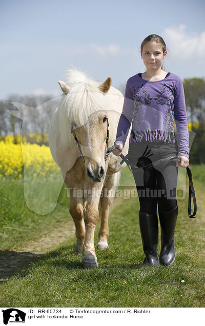 Mdchen mit Islnder / girl with Icelandic Horse / RR-60734