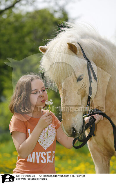 Mdchen mit Islnder / girl with Icelandic Horse / RR-60828