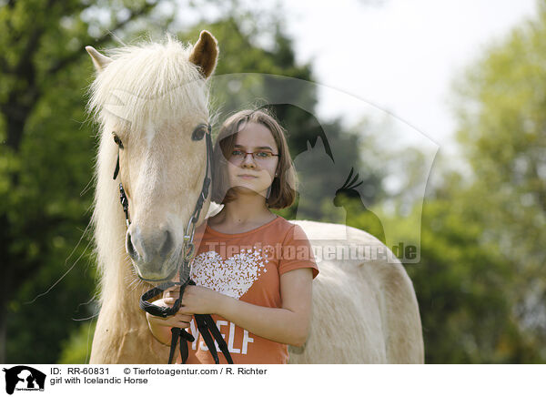 Mdchen mit Islnder / girl with Icelandic Horse / RR-60831