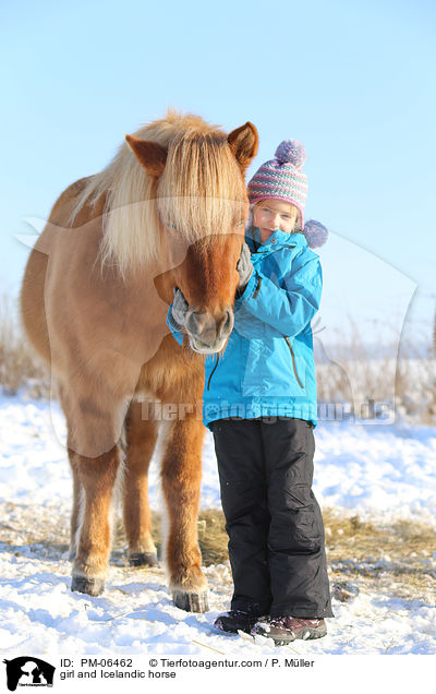 Mdchen und Islnder / girl and Icelandic horse / PM-06462