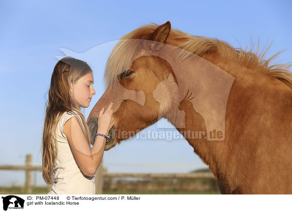 Mdchen mit Islnder / girl with Icelandic Horse / PM-07448