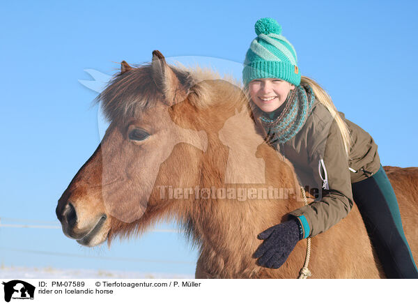 Reiterin auf Islnder / rider on Icelandic horse / PM-07589