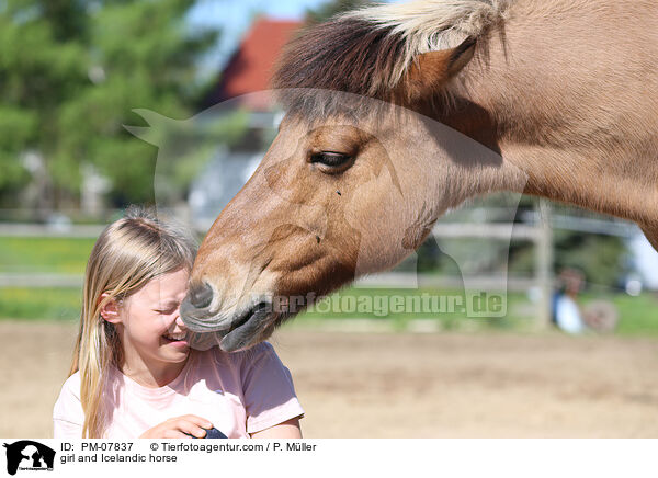 Mdchen und Islnder / girl and Icelandic horse / PM-07837