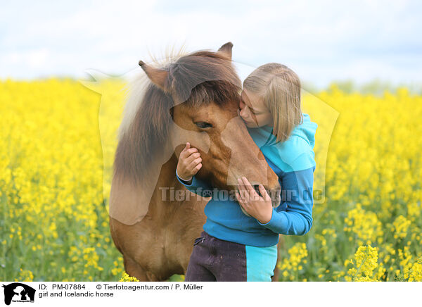 Mdchen und Islnder / girl and Icelandic horse / PM-07884