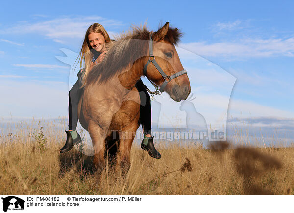 Mdchen und Islnder / girl and Icelandic horse / PM-08182