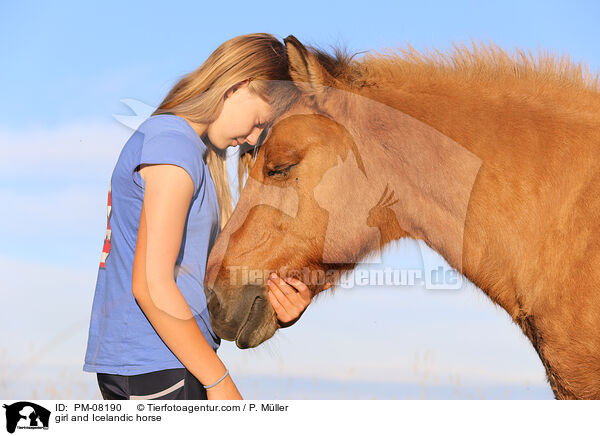 Mdchen und Islnder / girl and Icelandic horse / PM-08190