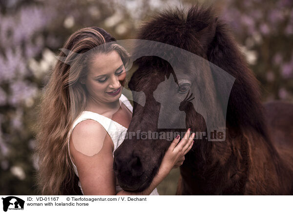 Frau mit Islnder / woman with Icelandic horse / VD-01167