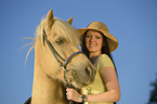 woman with Icelandic horse
