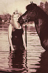 woman and Icelandic horse