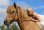 girl and Icelandic horse