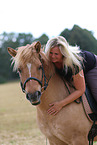 woman and Icelandic horse