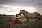 woman and Icelandic horse