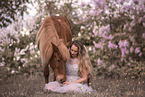 woman with Icelandic horse