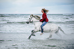 woman and Icelandic horse