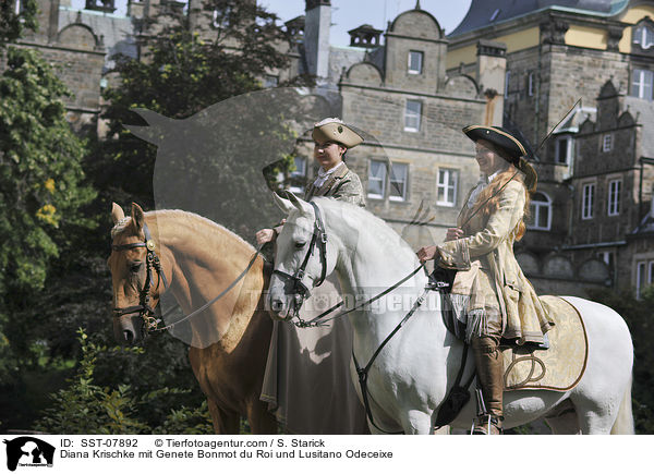 Diana Krischke mit Genete Bonmot du Roi und Lusitano Odeceixe / Diana Krischke mit Genete Bonmot du Roi und Lusitano Odeceixe / SST-07892