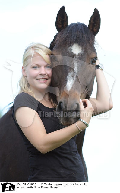 woman with New Forest Pony / AP-03666