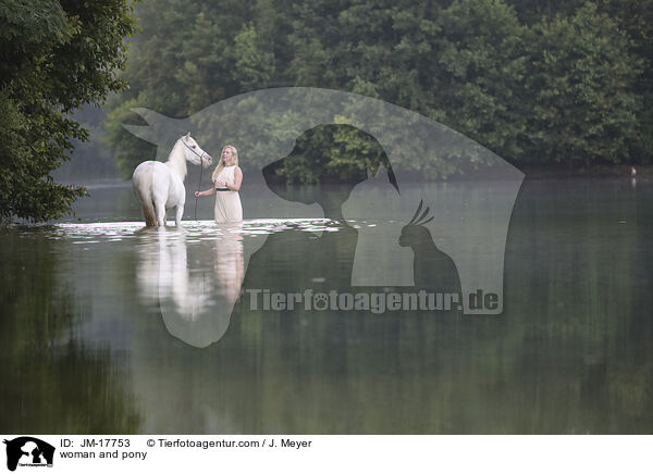 Frau und Pony / woman and pony / JM-17753