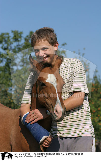 boy and Quarter Horse Foal / SS-05406