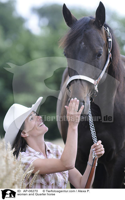 woman and Quarter horse / AP-06270
