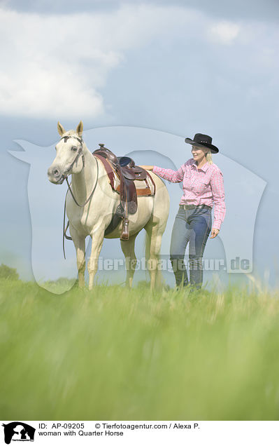 Frau mit Quarter Horse / woman with Quarter Horse / AP-09205