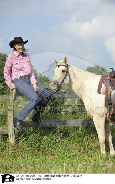 Frau mit Quarter Horse / woman with Quarter Horse / AP-09209