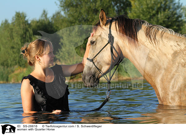 Frau mit Quarter Horse / woman with Quarter Horse / SS-28816