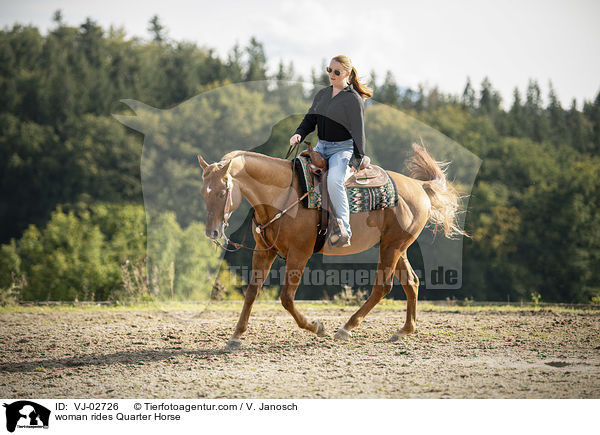 woman rides Quarter Horse / VJ-02726