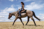 western riding horsewoman