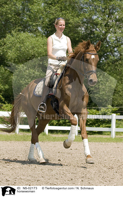 horsewoman / NS-02173