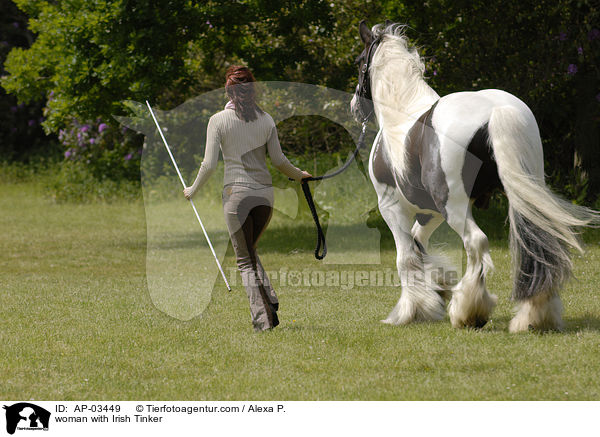 woman with Irish Tinker / AP-03449