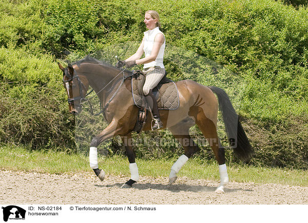 horsewoman / NS-02184