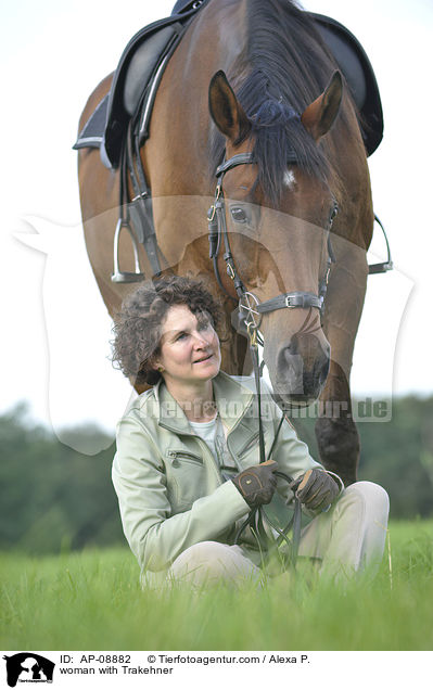 Frau mit Trakehner / woman with Trakehner / AP-08882