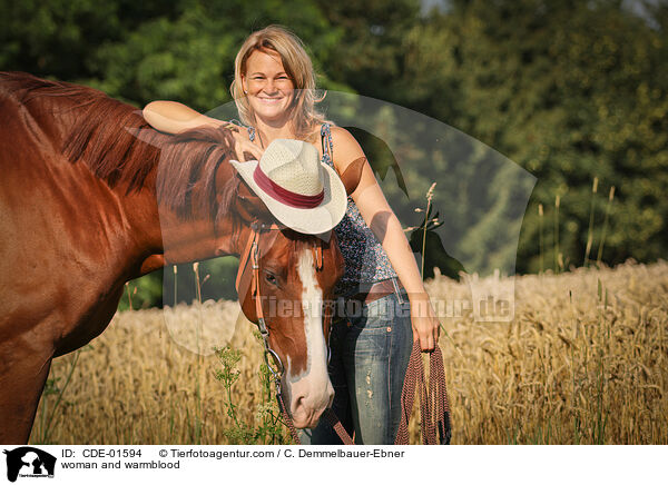 Frau und Warmblut / woman and warmblood / CDE-01594