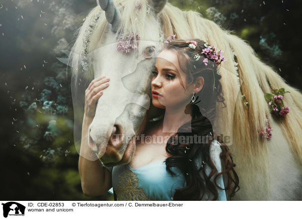 Frau und Einhorn / woman and unicorn / CDE-02853