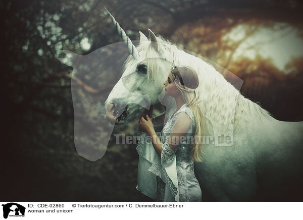 Frau und Einhorn / woman and unicorn / CDE-02860