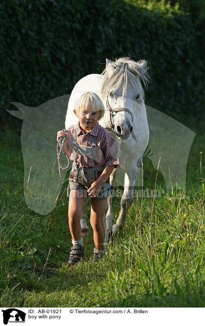 boy with pony / AB-01921
