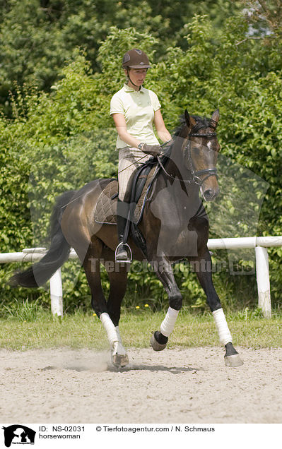 horsewoman / NS-02031