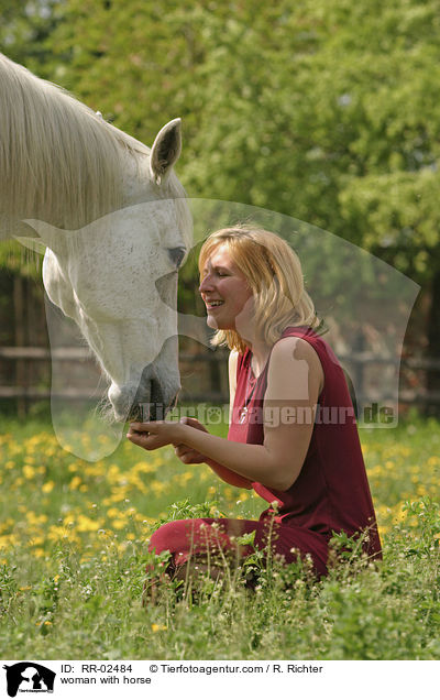 woman with horse / RR-02484