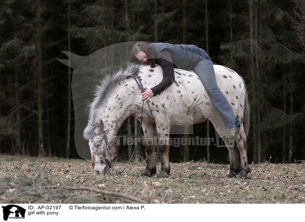 Mdchen mit Pony / girl with pony / AP-02197