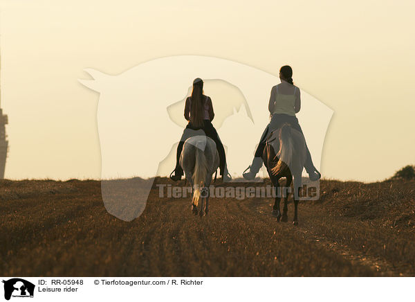 Reiter im Sonnenuntergang / Leisure rider / RR-05948