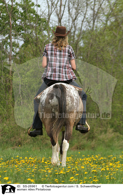 woman rides Pintaloosa / SS-26961