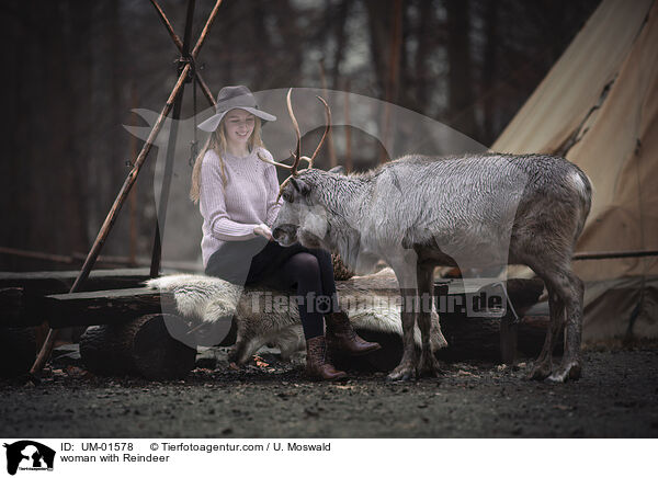 Frau mit Rentier / woman with Reindeer / UM-01578